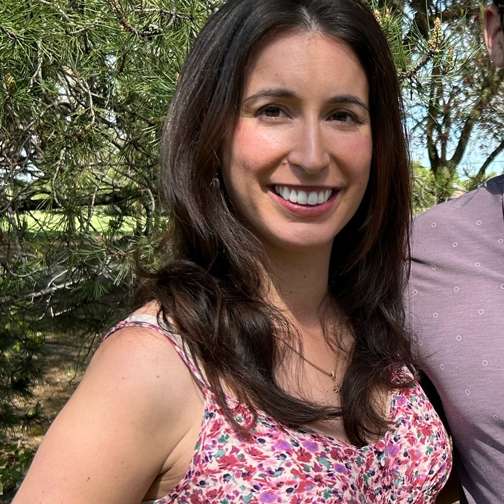 Meet your Posher, Ali!